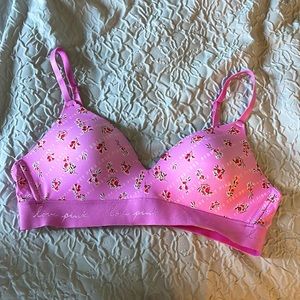victoria secret, pink wireless push-up bra